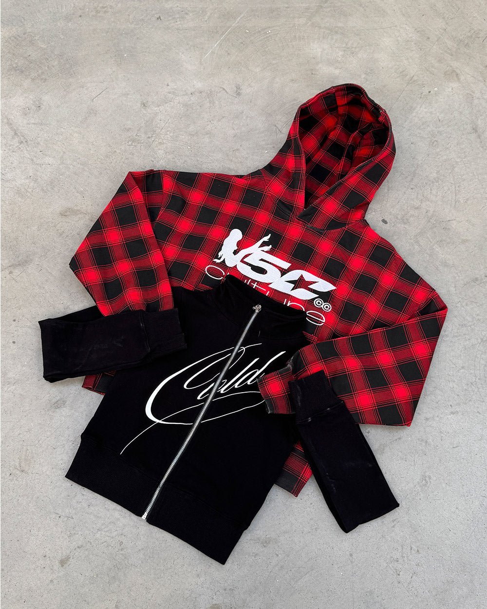 OFF GRID ZIPPER BLACK - Cold Culture