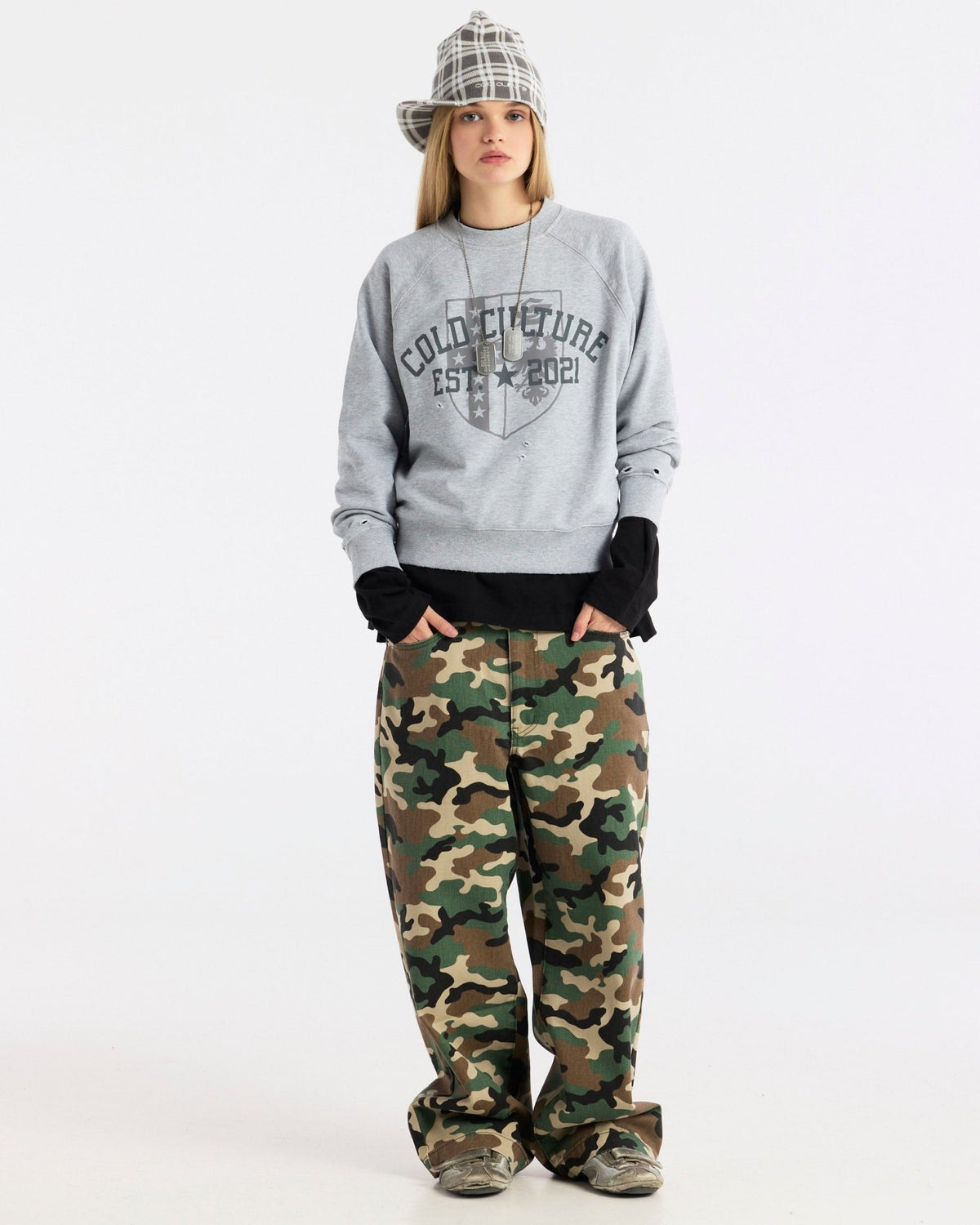 OUTLAW CREWNECK HEATHER GREY - Cold Culture