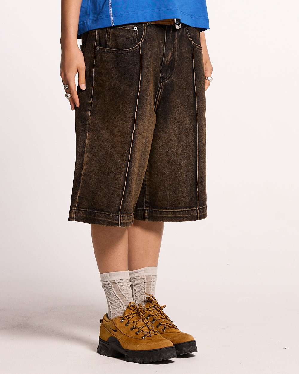 PINTUCK SHORTS BROWN - COLD CULTURE #woman