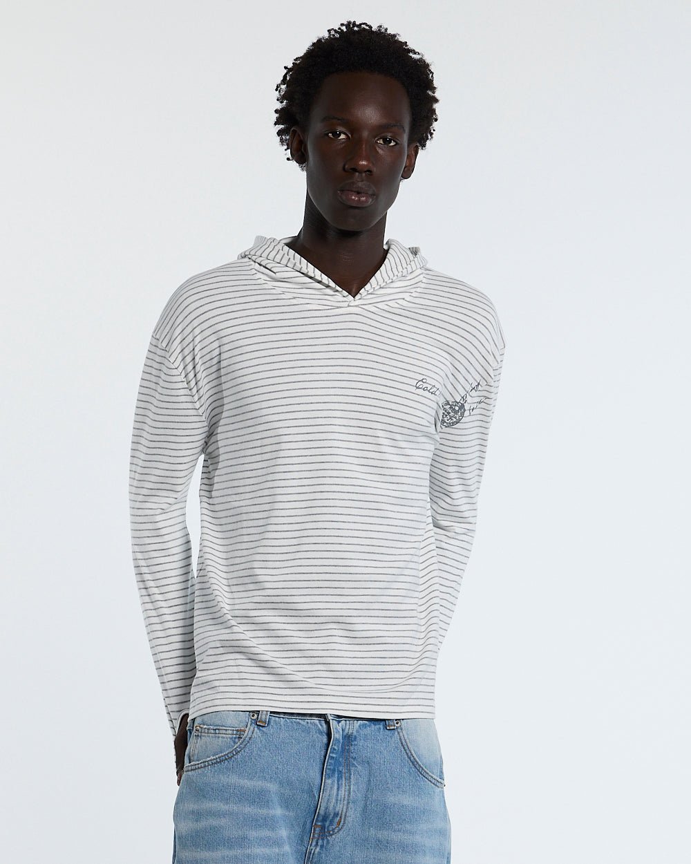 POSTAL HOODED LONGSLEEVE WHITE - Cold Culture