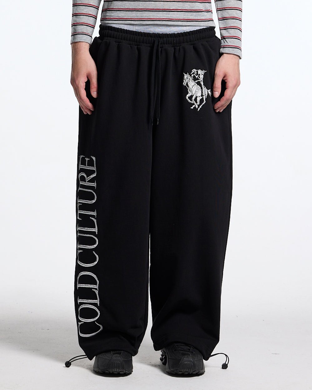 RIDING CLUB SWEATPANTS BLACK - Cold Culture