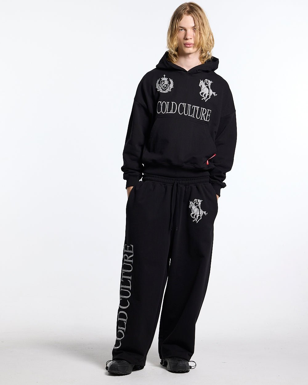 RIDING CLUB SWEATPANTS BLACK - Cold Culture