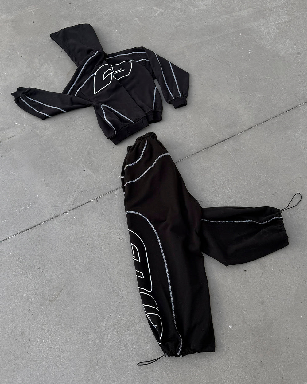 ROLLER SWEATPANTS BLACK - Cold Culture