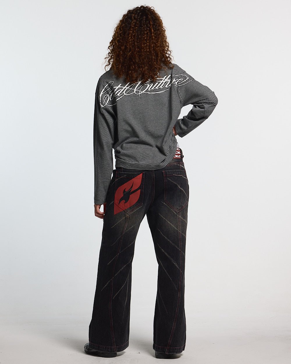 SCRIPT STRIPES LONGSLEEVE BLACK - Cold Culture