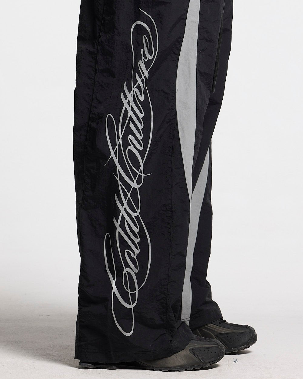 SCRIPT TECH PANTS BLACK - Cold Culture