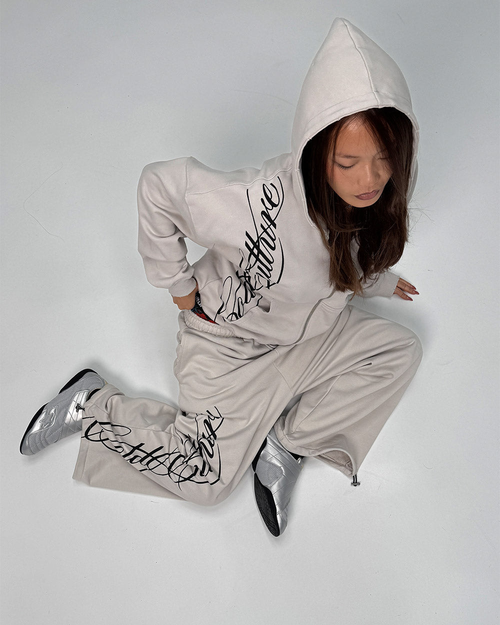 SCRIPT ZIP HOODIE LIGHT GREY - Cold Culture