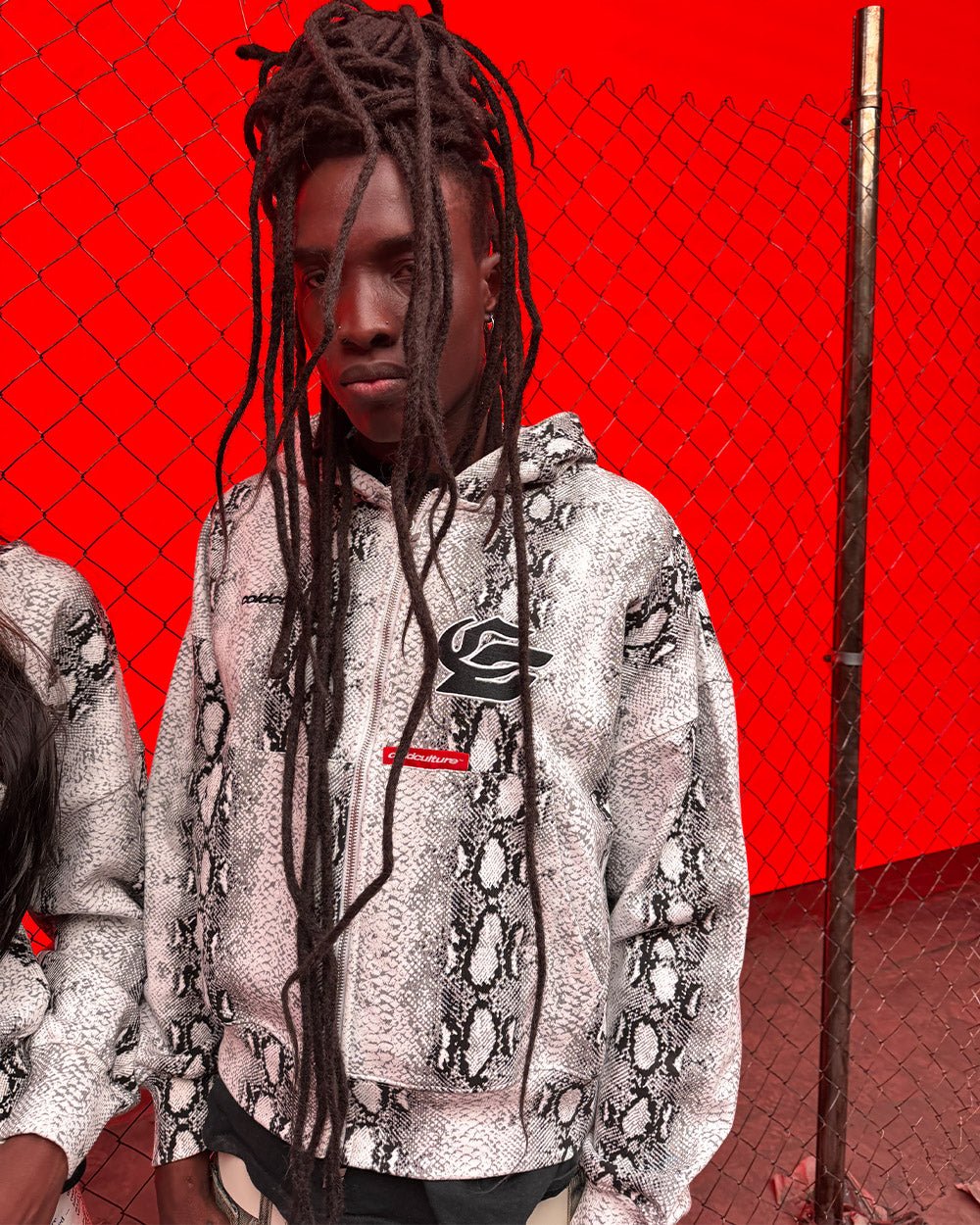 SNAKE ZIP HOODIE WHITE & BLACK - Cold Culture