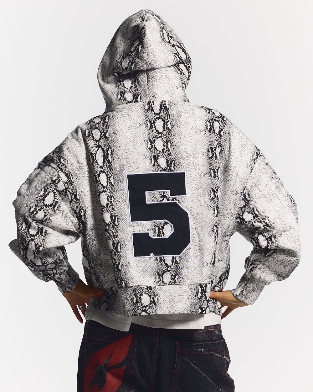 SNAKE ZIP HOODIE WHITE & BLACK - Cold Culture