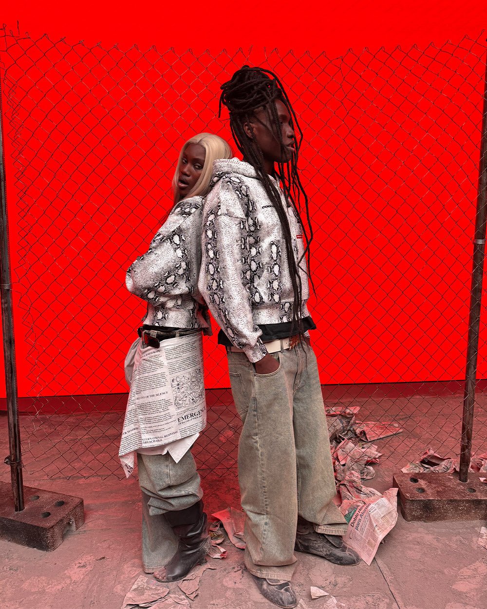 SNAKE ZIP HOODIE WHITE & BLACK - Cold Culture