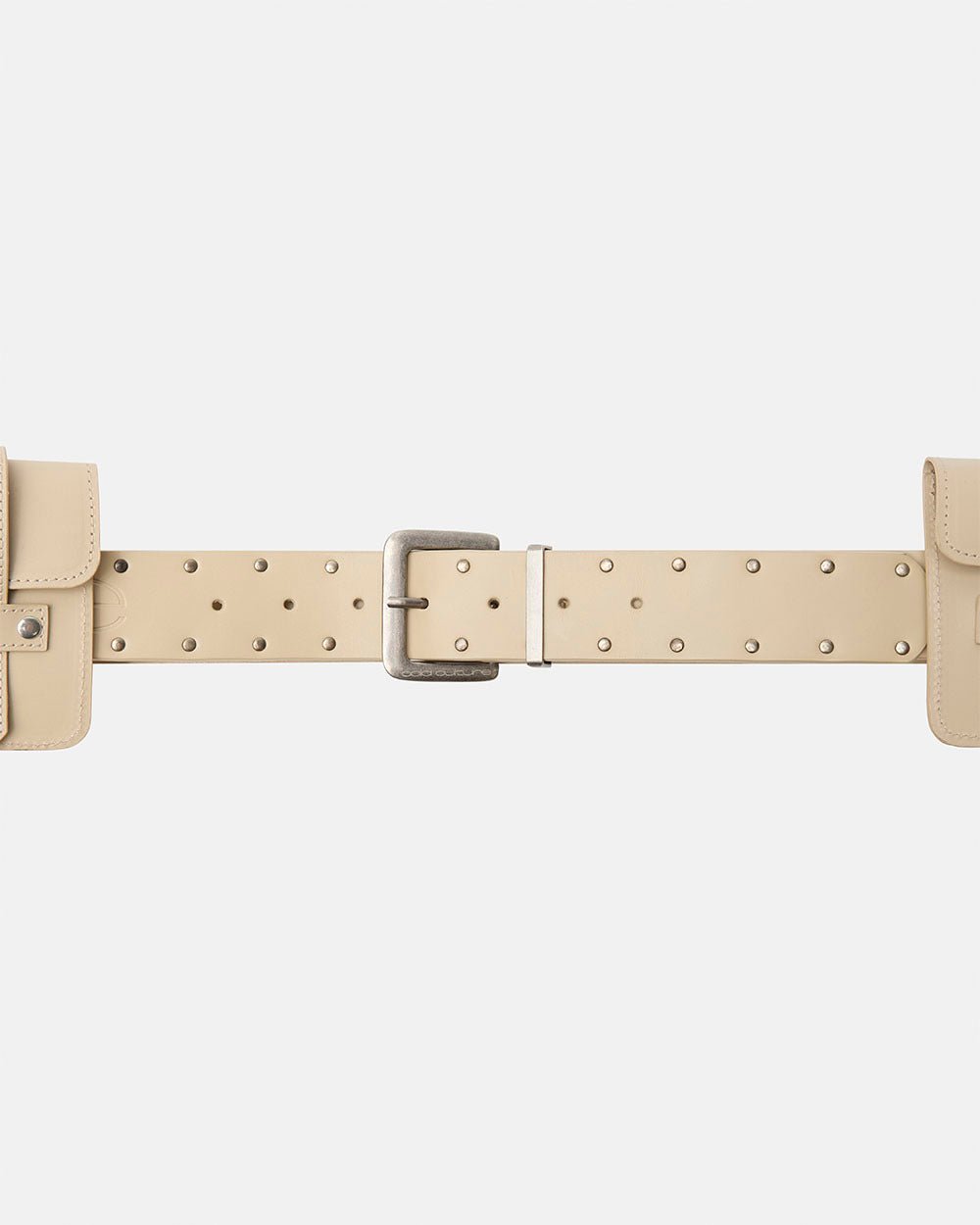 SNAP BELT BEIGE - beige leather pouch belt, detail close-up - Cold Culture