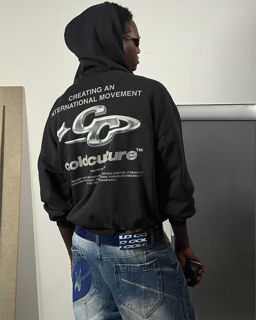 SPARKLY HOODIE BLACK - Cold Culture