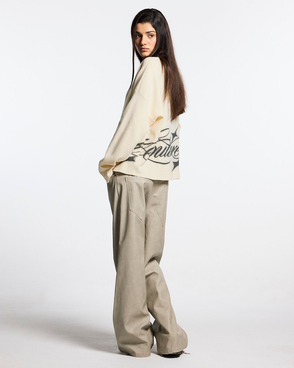 SPARKLY SCRIPT KNIT OFF WHITE - Cold Culture
