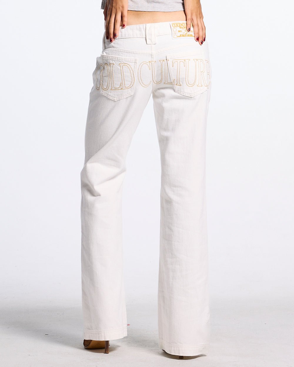 STIRRUP BOOTCUT WHITE - Cold Culture