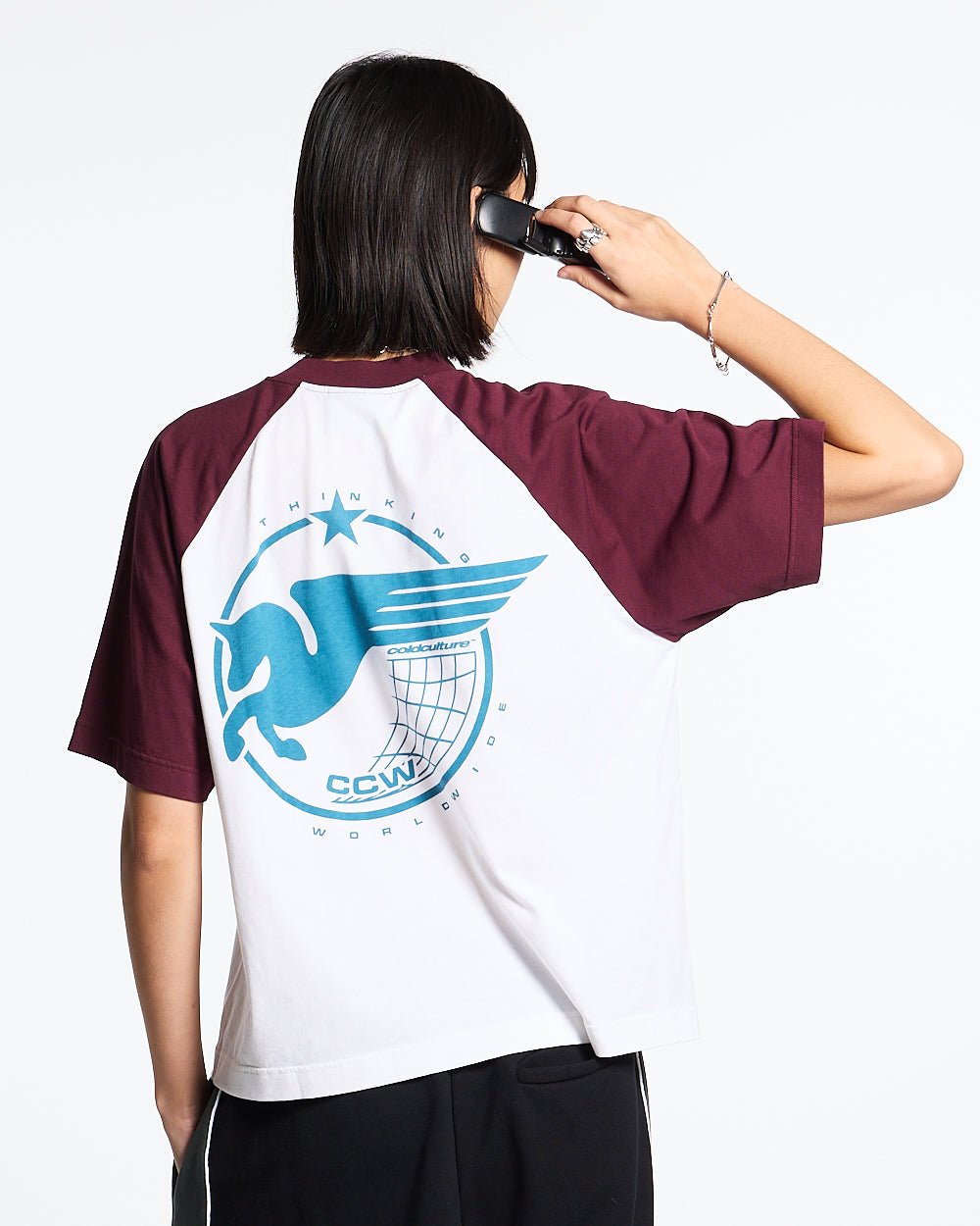 STORMWING TEE WHITE AND BURGUNDY - COLD CULTURE
