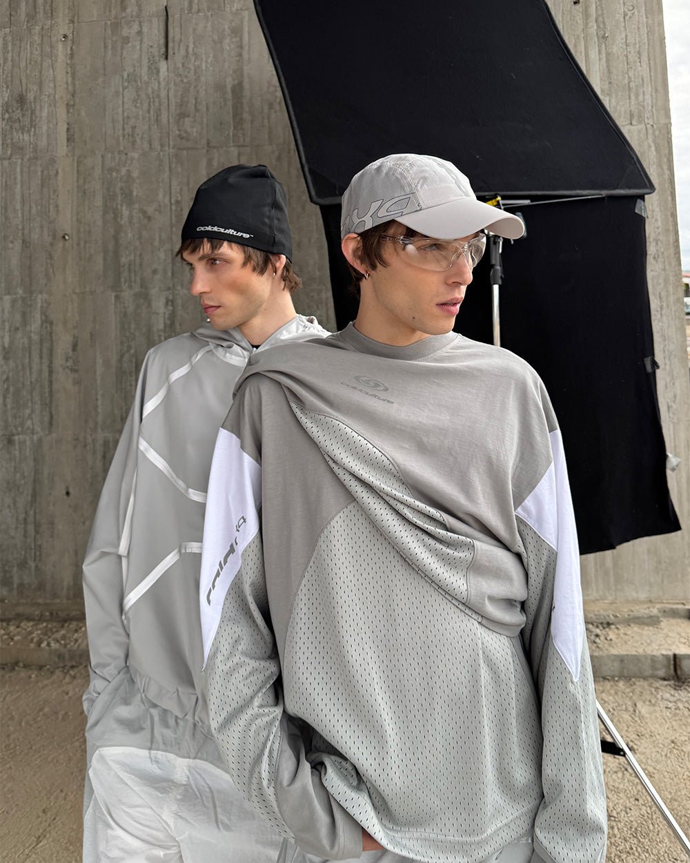 THUNDER LONGSLEEVE LIGHT GREY - COLD CULTURE