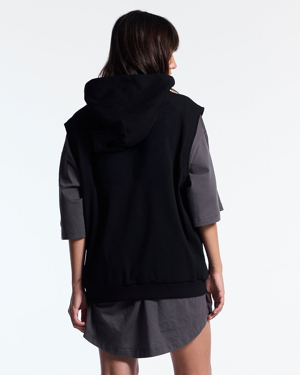 TYSON VEST BLACK - Cold Culture