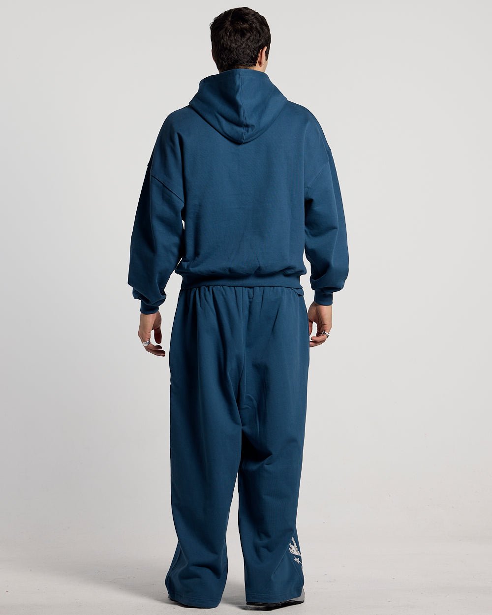WILD SNAKE SWEATPANTS NAVY BLUE - Cold Culture