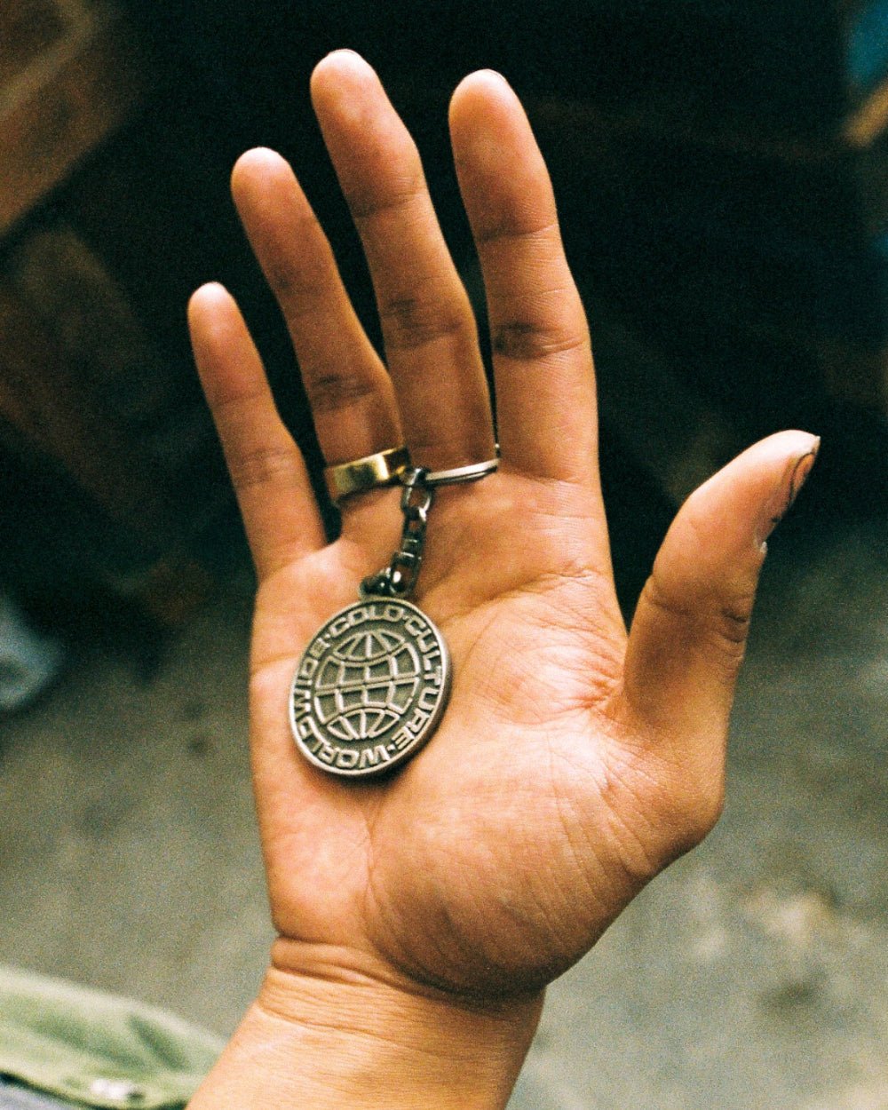 WORLD LOGO METAL KEYCHAIN - Cold Culture