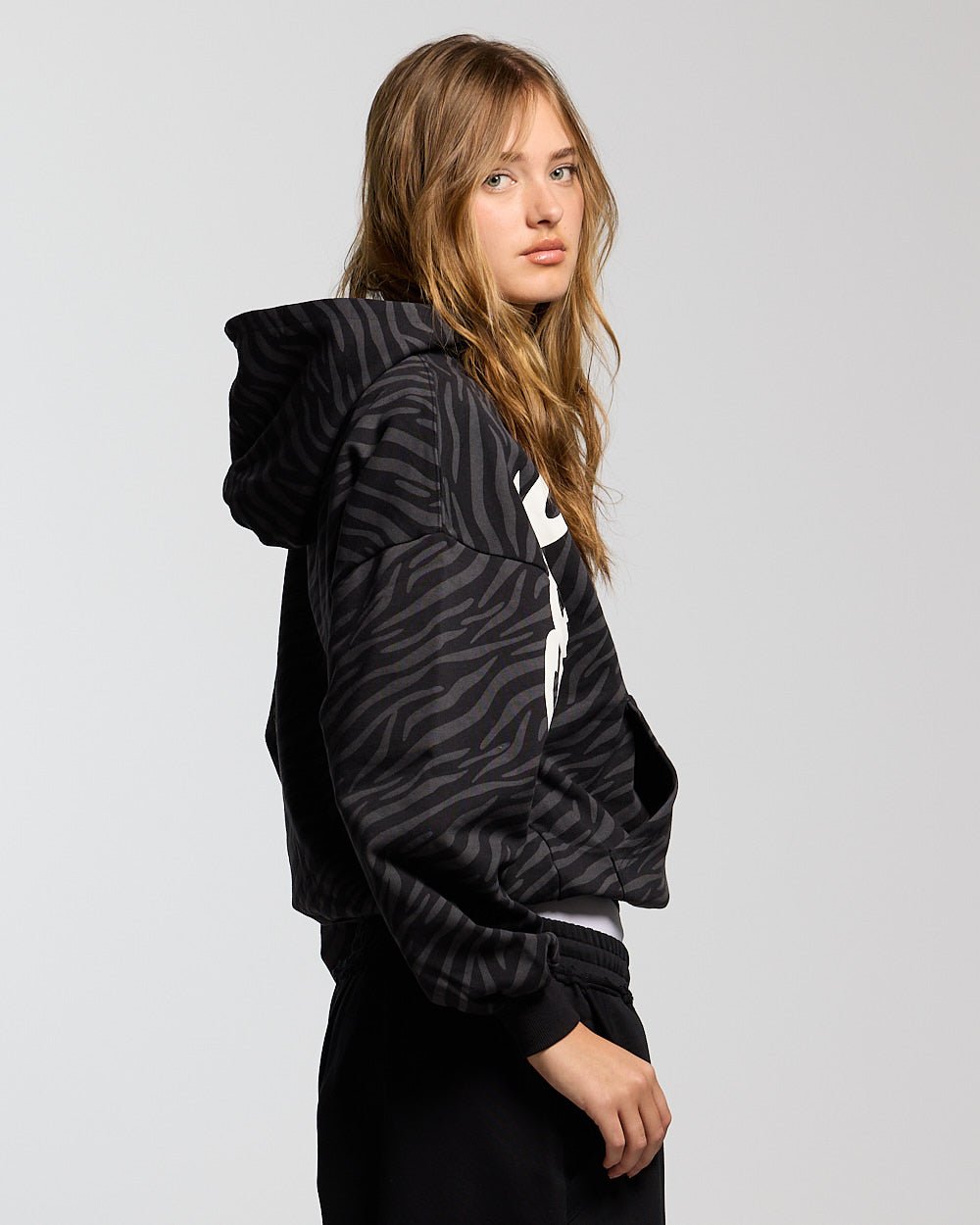 ZEBRA HOODIE BLACK - Cold Culture