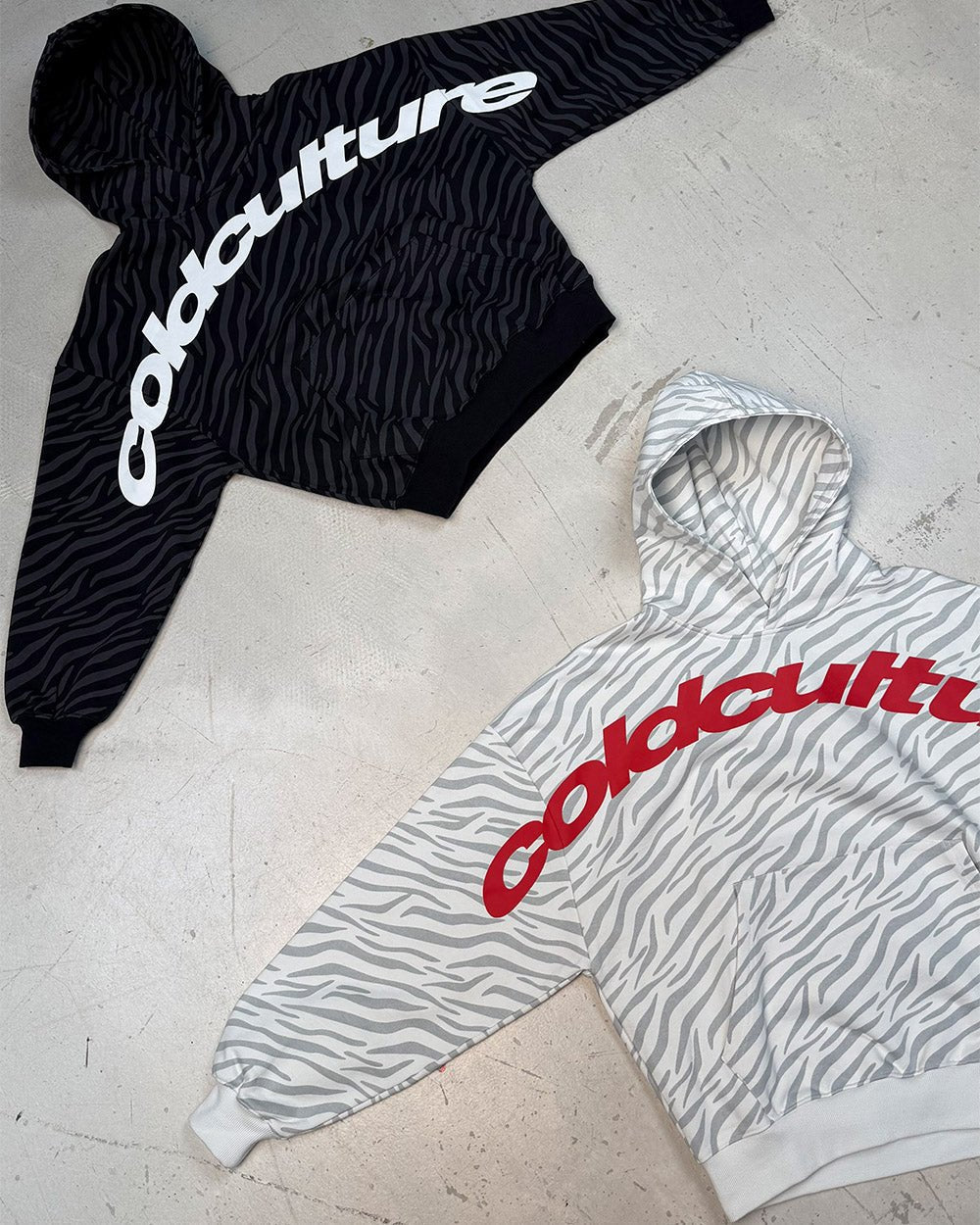 ZEBRA HOODIE BLACK - Cold Culture
