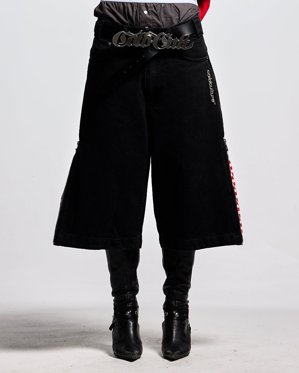 ZIP RED CHESS JORTS - COLD CULTURE #woman