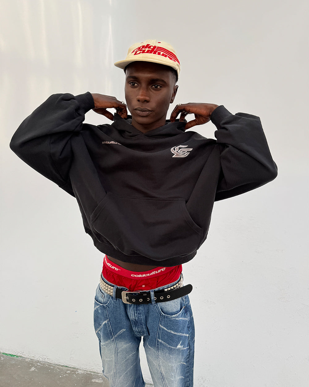 HYPERCHROME HOODIE BLACK