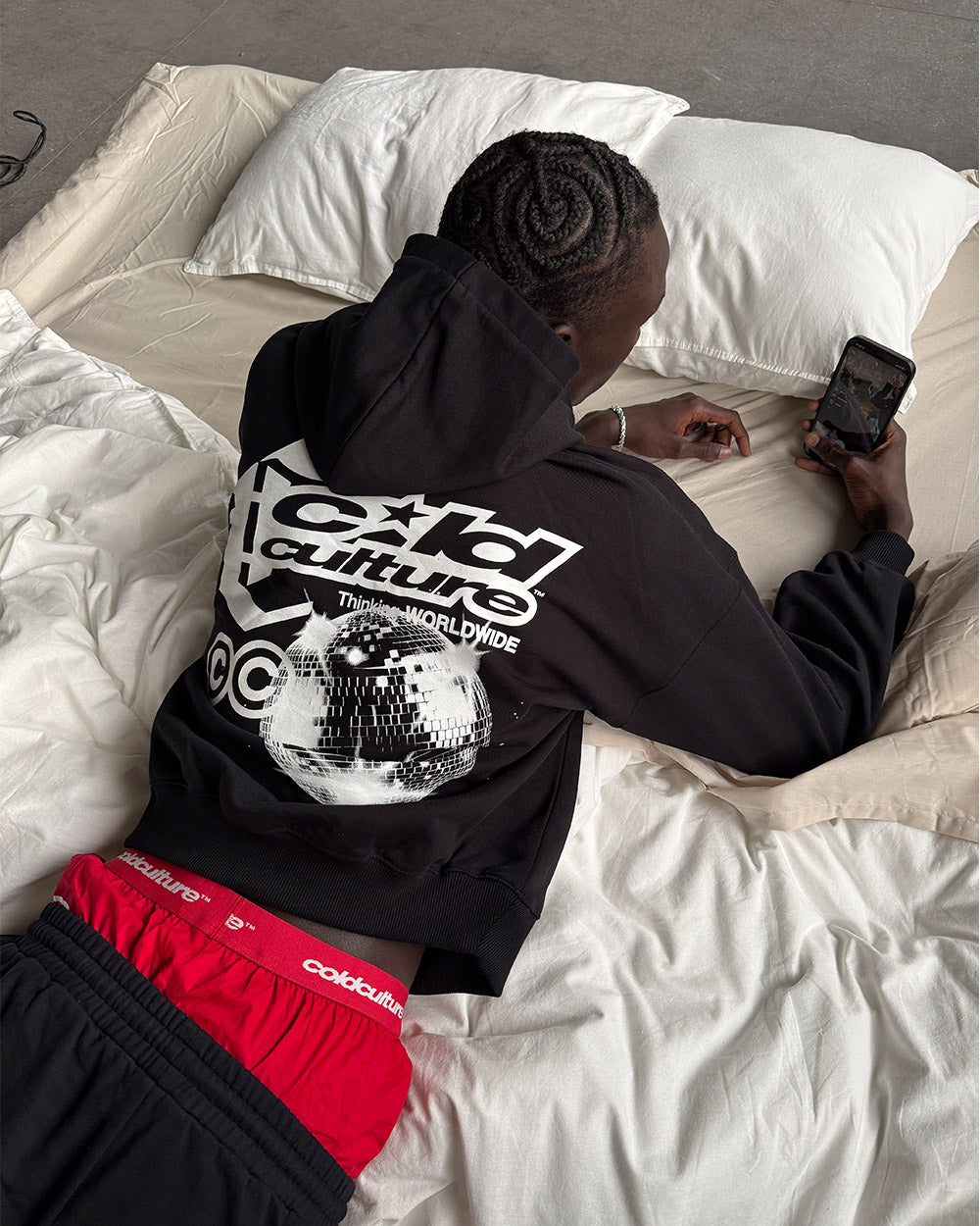 AFTER DARK HOODIE BLACK