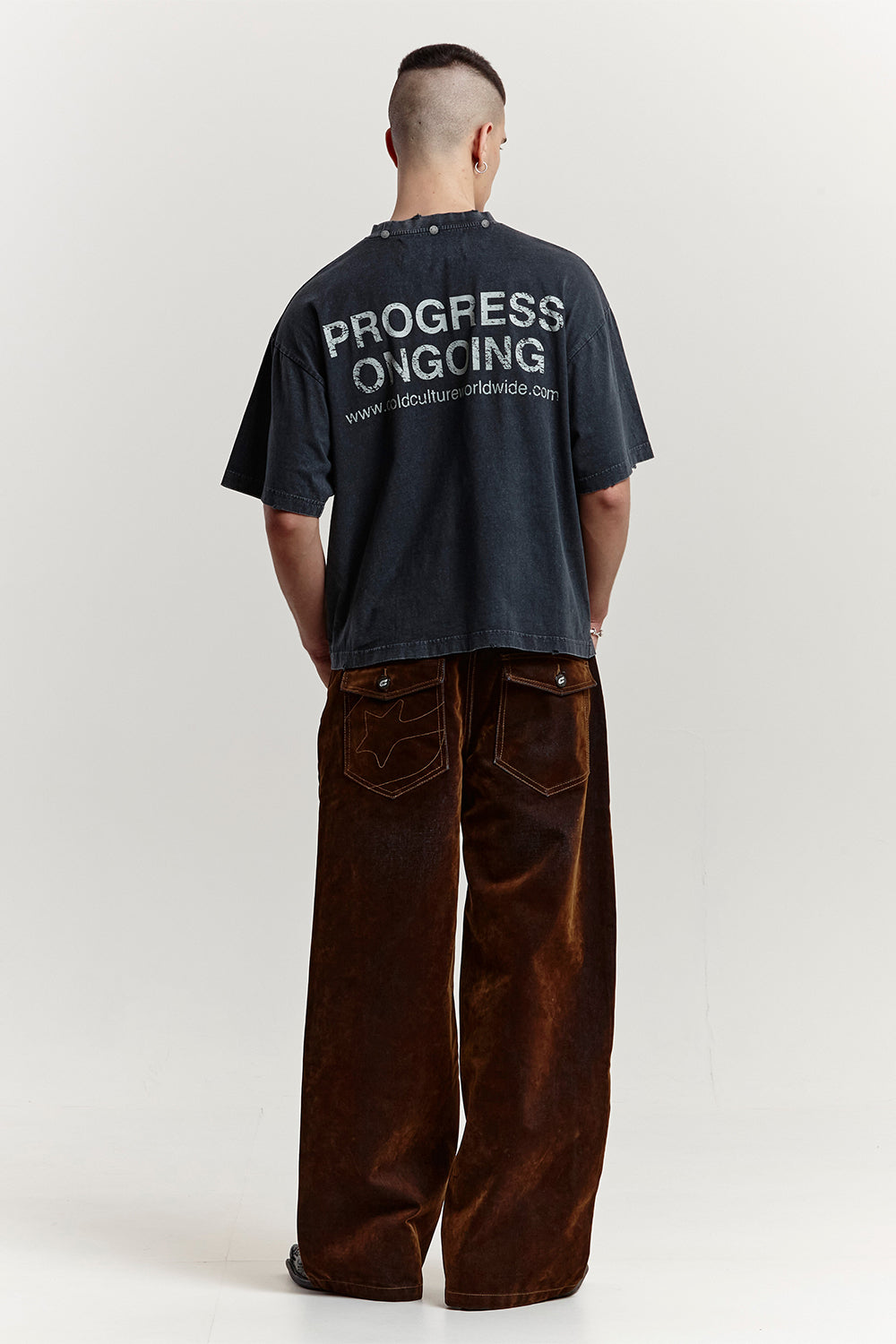 PROGRESS TEE +WASHED GREY