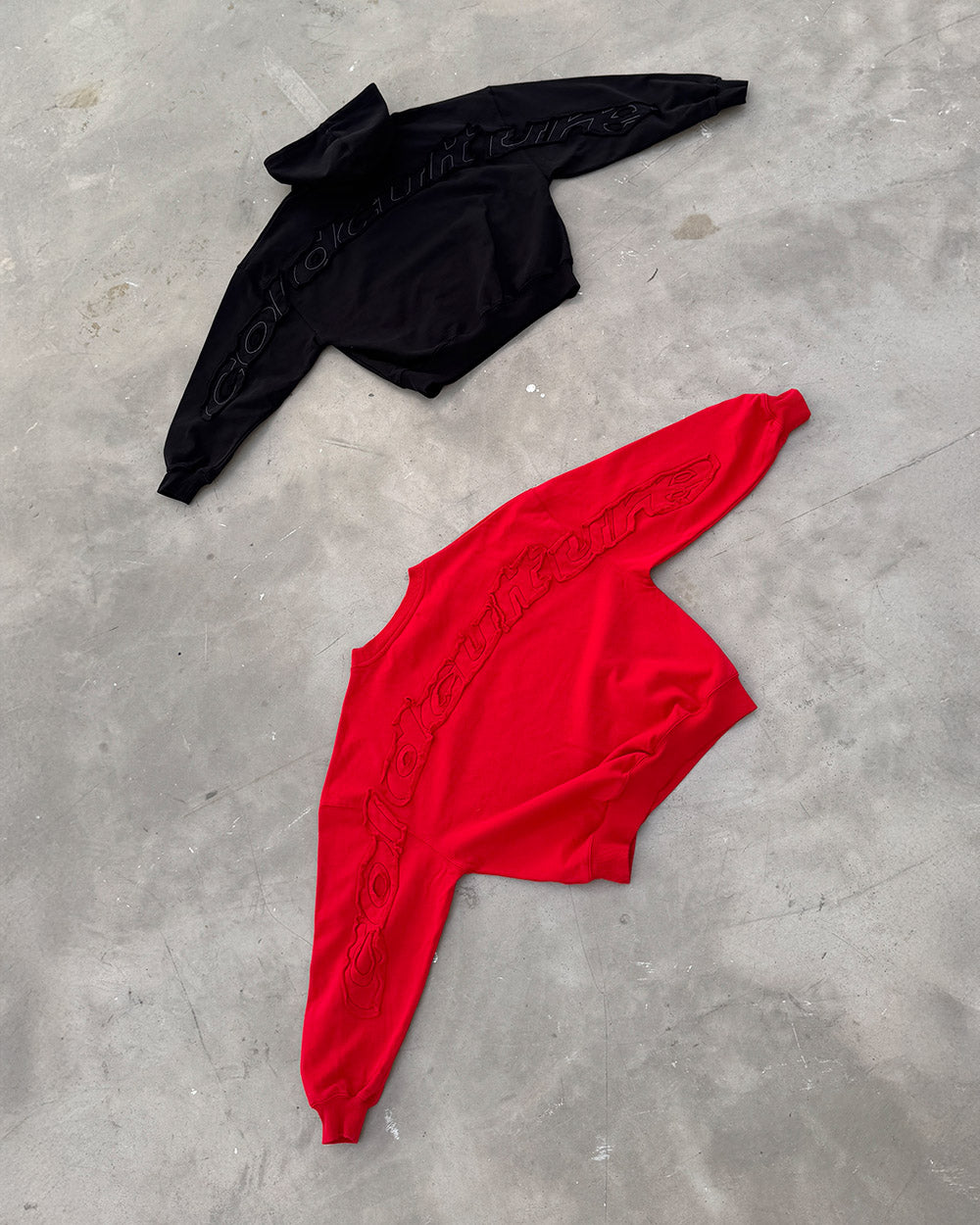DISTRESS CURVED HOODIE BLACK