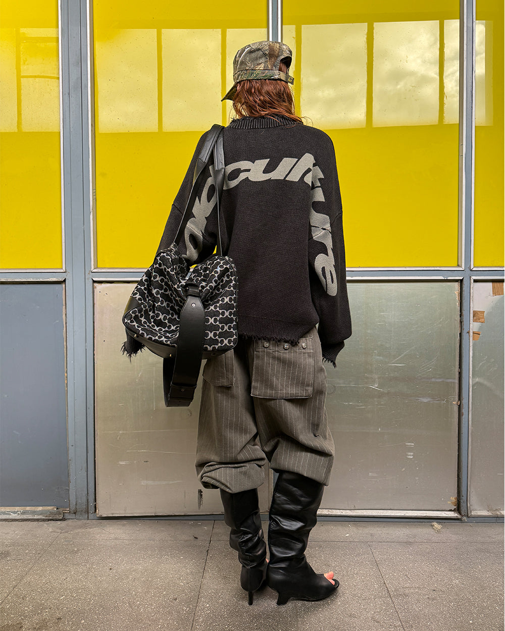 COZY CURVED KNITWEAR BLACK