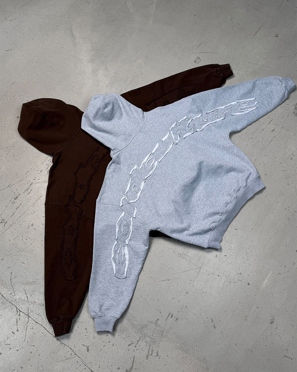 DISTRESS CURVED HOODIE LIGHT GREY