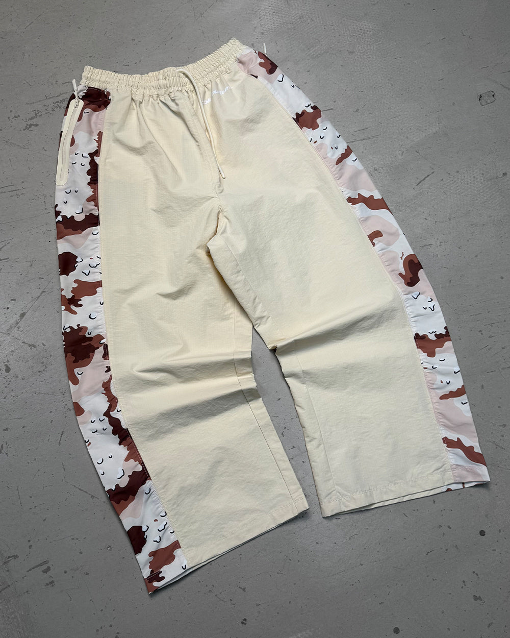 SPIDER PANTS BEIGE & CAMO