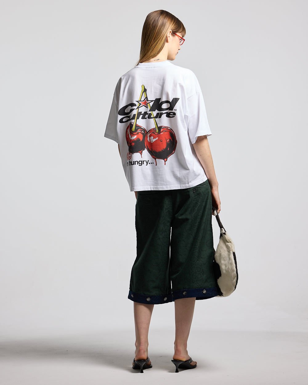 CHERRY TEE WHITE
