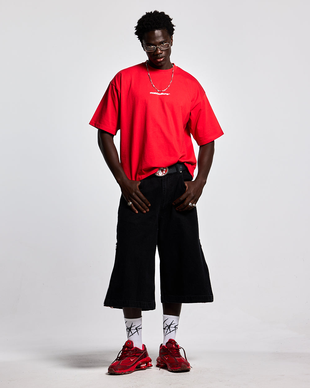FEAST TEE RED