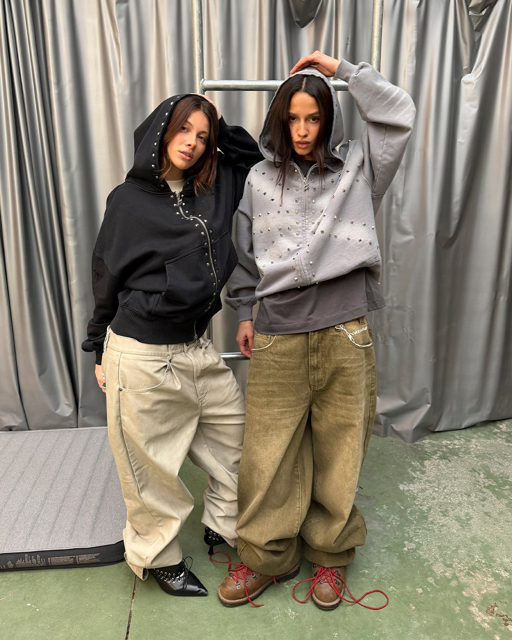 2010 ZIP HOODIE BLACK - Cold Culture