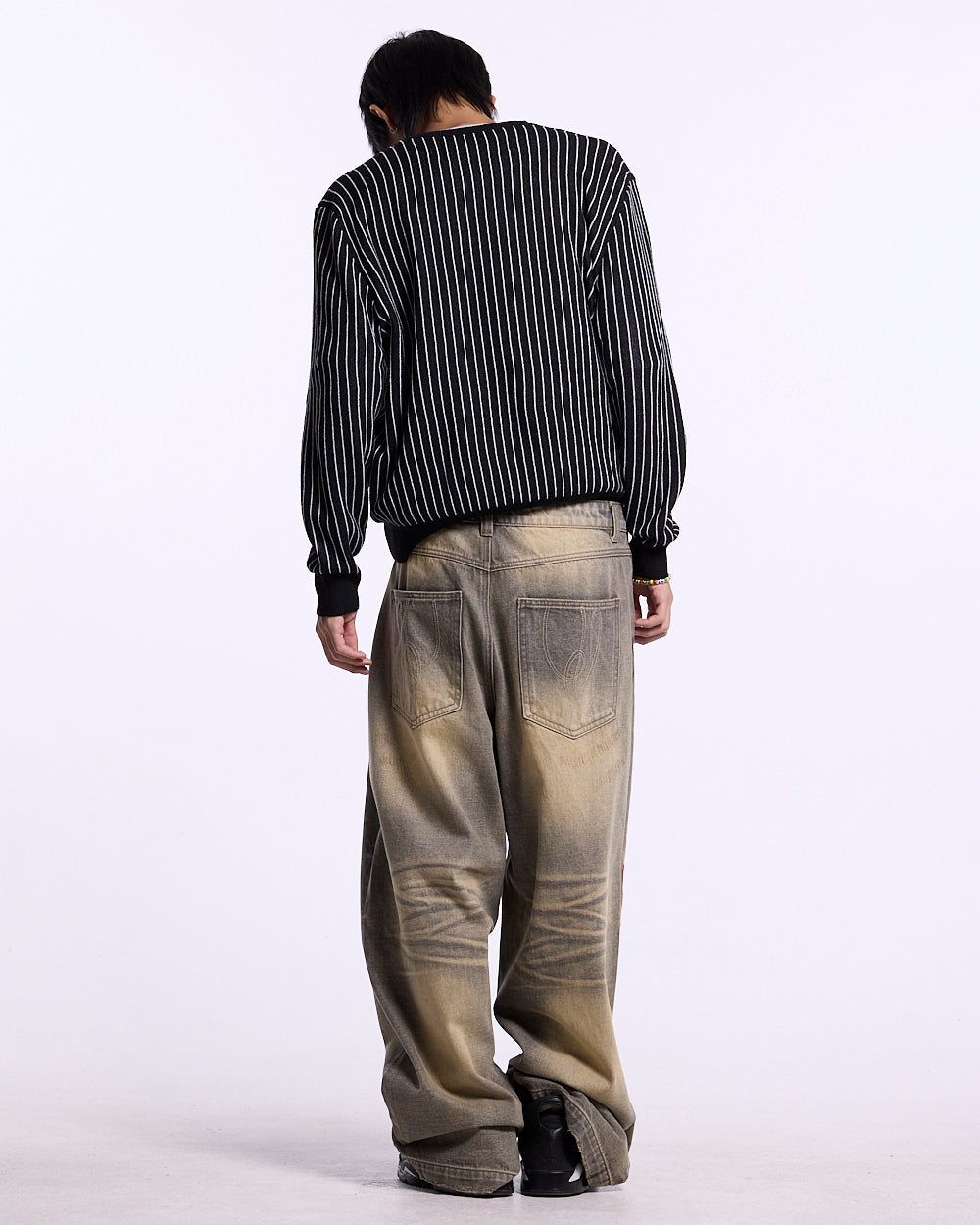 BELLOWS KNIT BLACK
