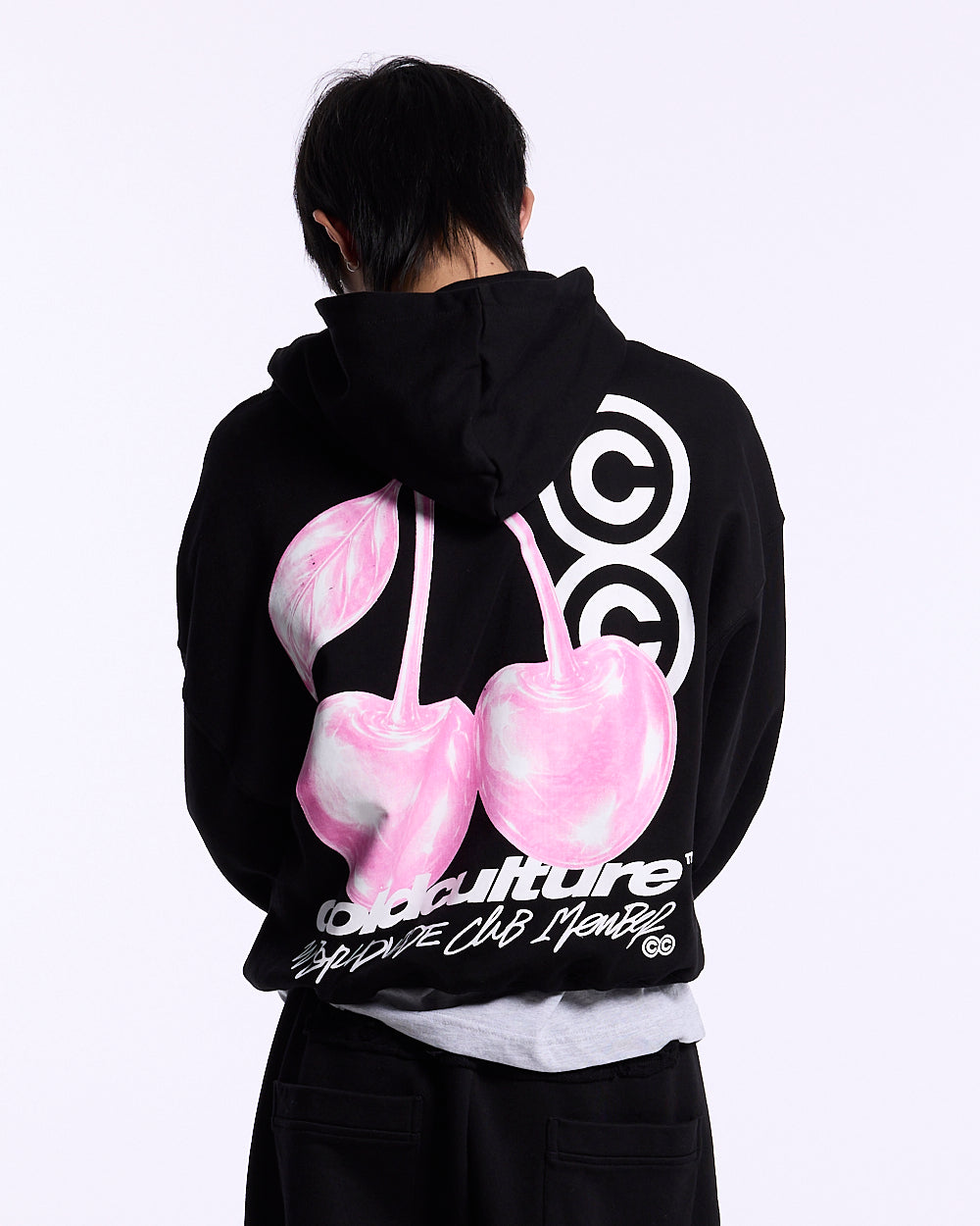 BERRY HOODIE BLACK