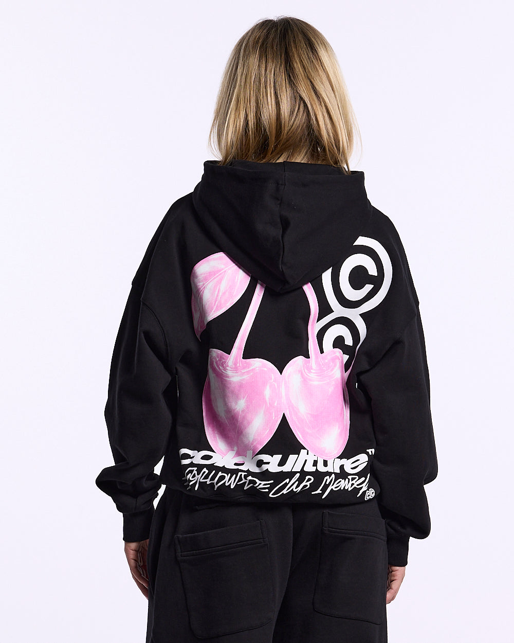 BERRY HOODIE BLACK