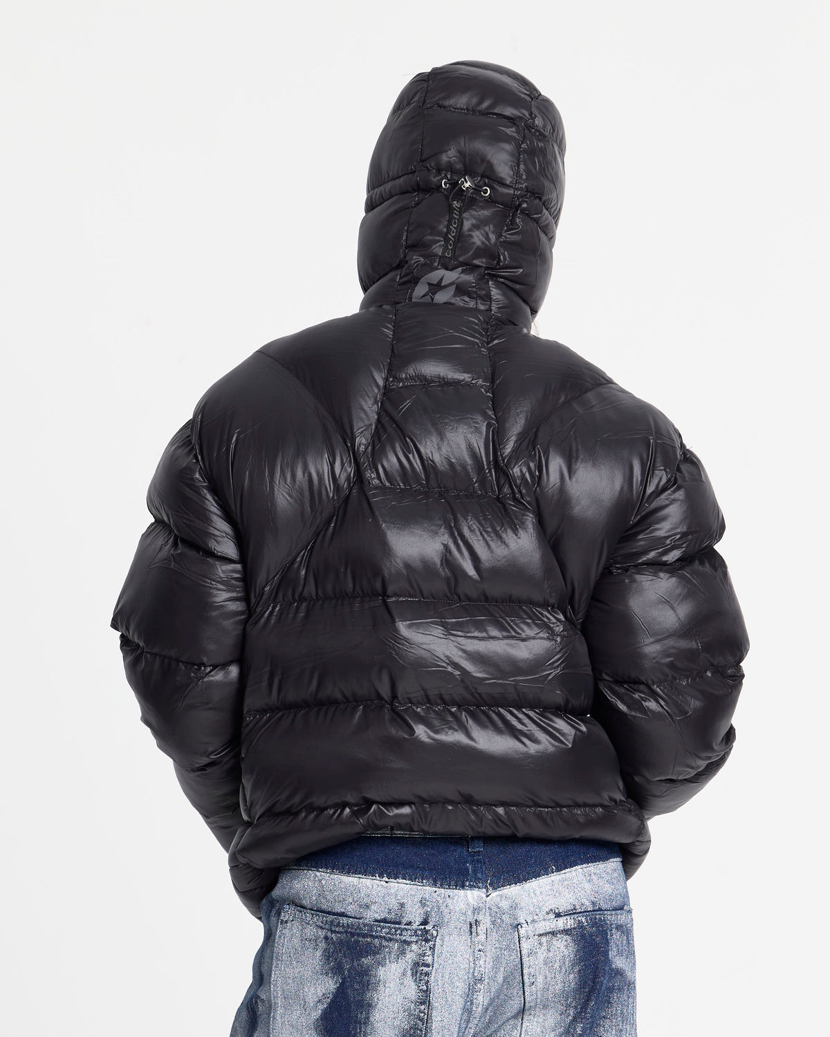 CLOUD ARMOR PUFFER BLACK