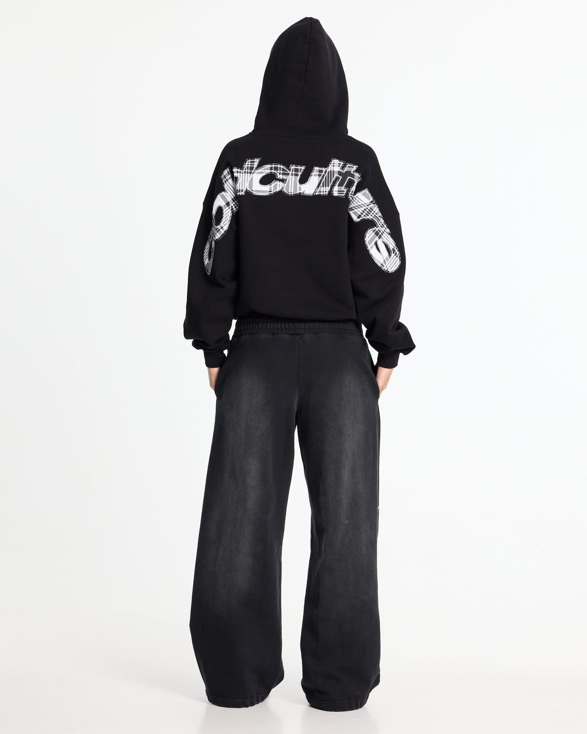NIGHTHUNT SWEATPANTS BLACK