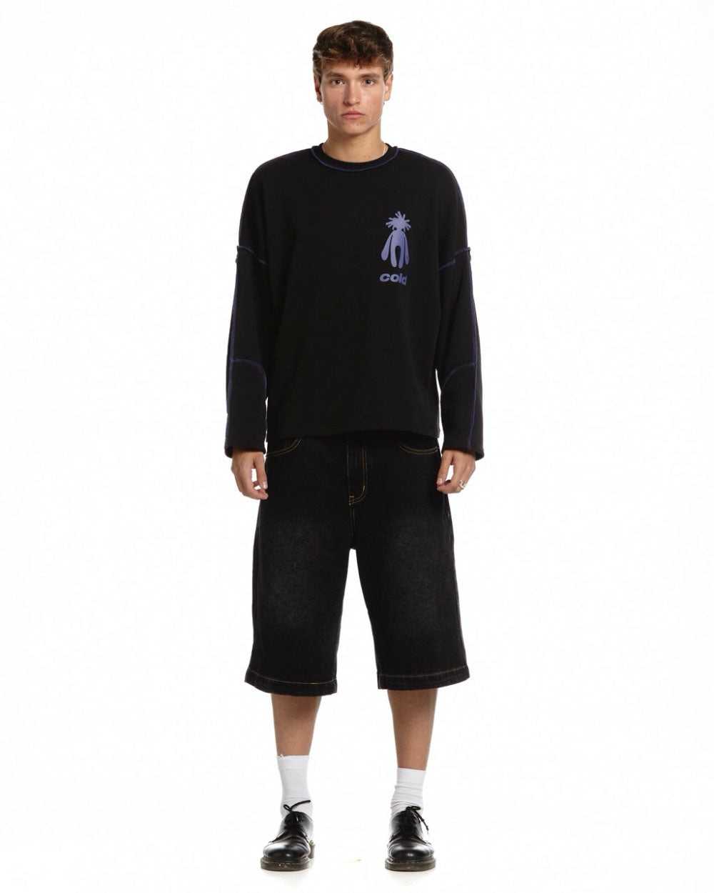 new-in-town-crewneck-black3.jpg