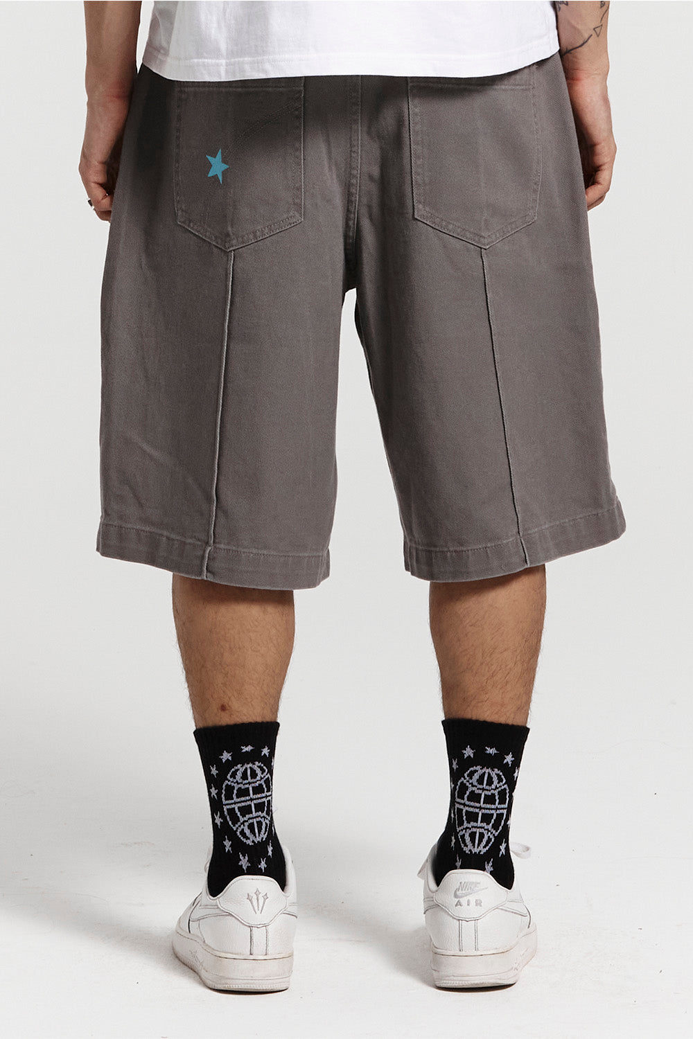 PINTUCK V2 SHORTS DUST GREY TWILL