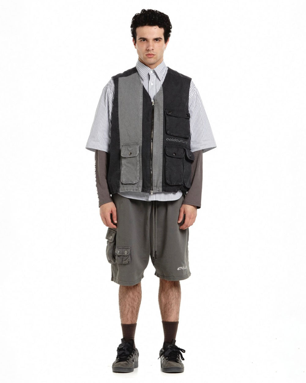 multi-pocket-vest-black3.jpg