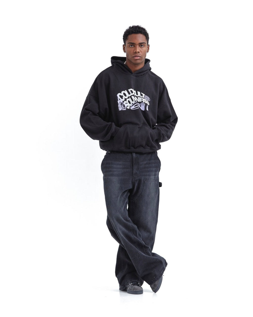 ouvenir-hoodie-black4.jpg