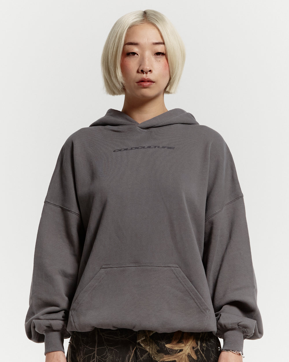 COSMOS ARC HOODIE SMOKEY GREY