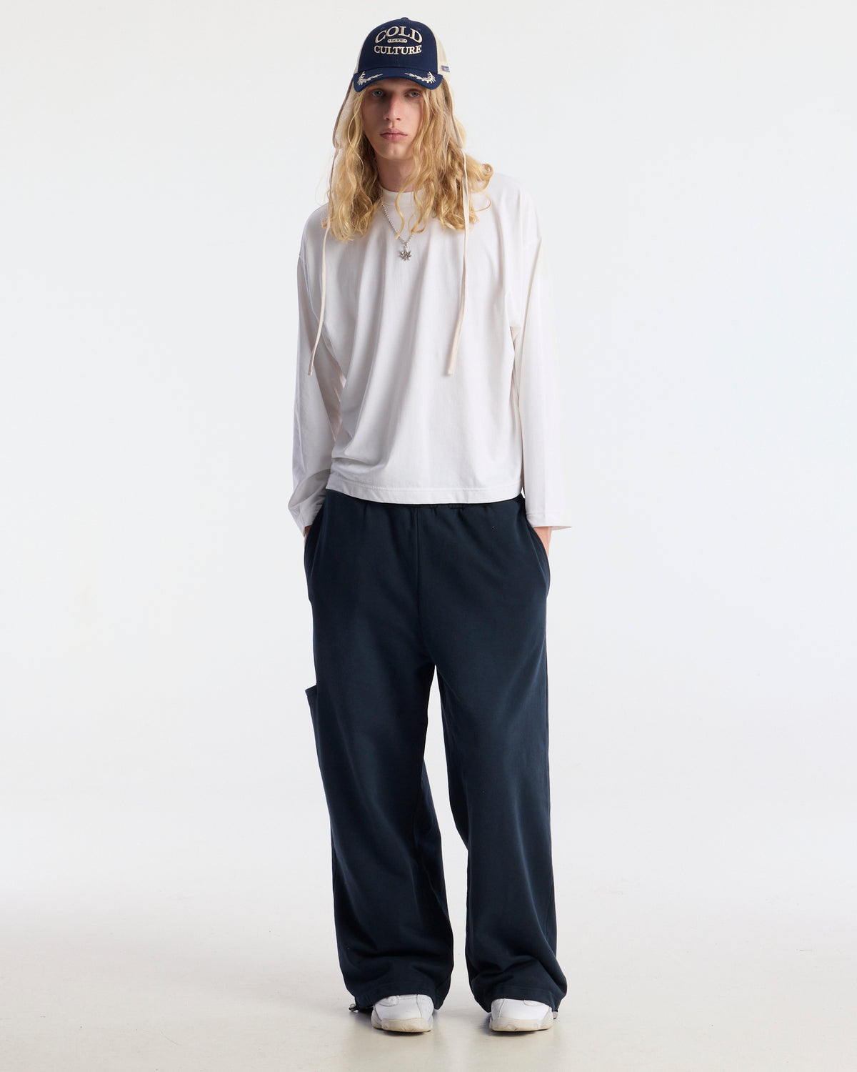 CREW SWEATPANTS MIDNIGHT BLUE