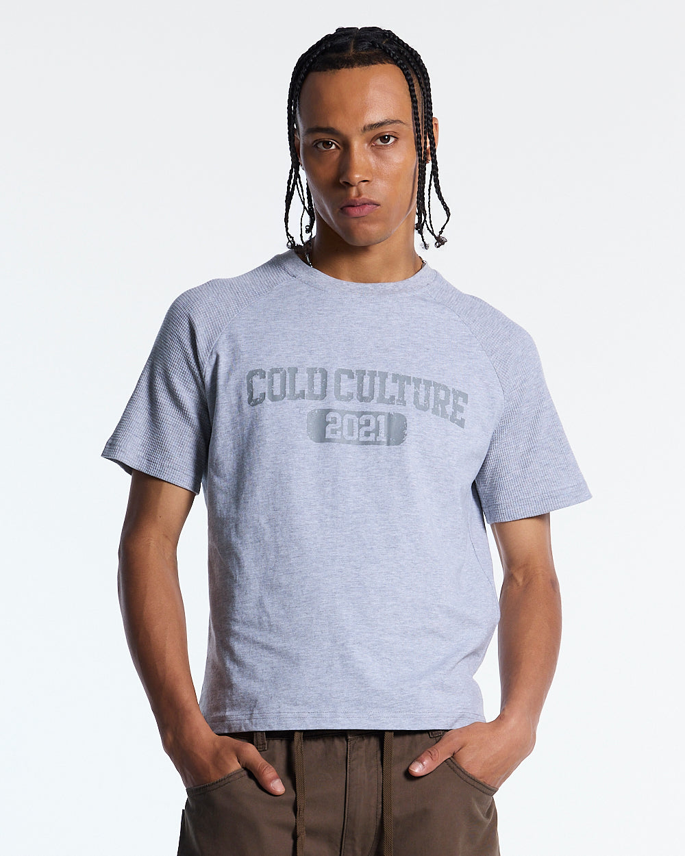 TROPHY TEE HEATHER GREY