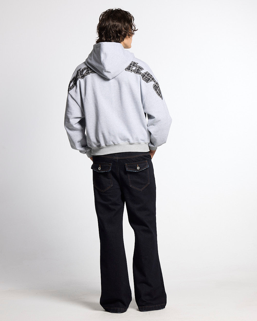 TARTAN DISTRESS CURVED HOODIE HEATHER GREY
