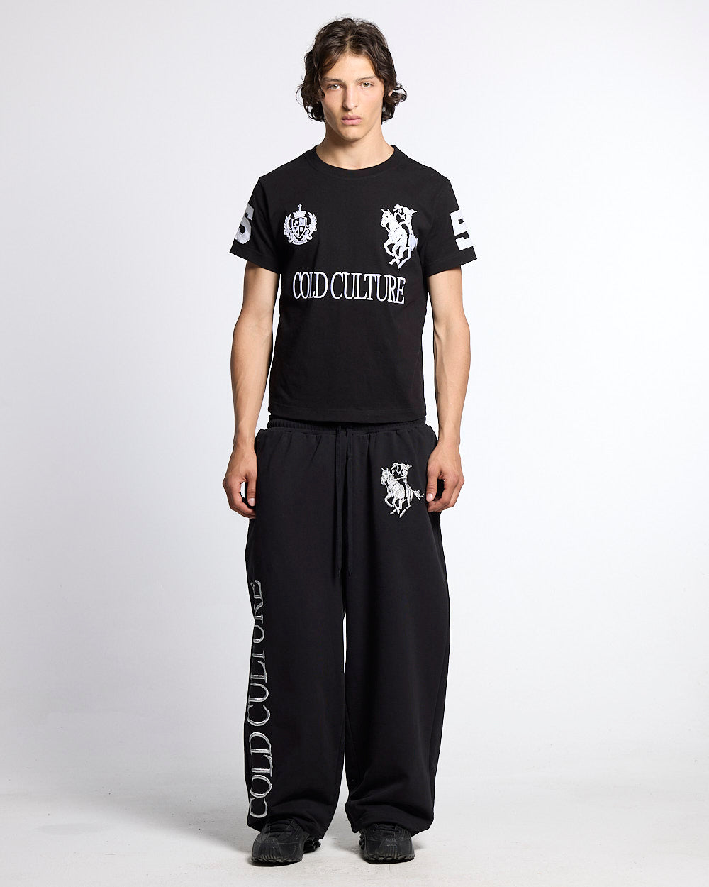 RIDING CLUB TEE BLACK