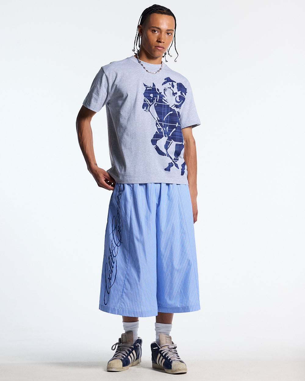 STALLION TEE HEATHER GREY